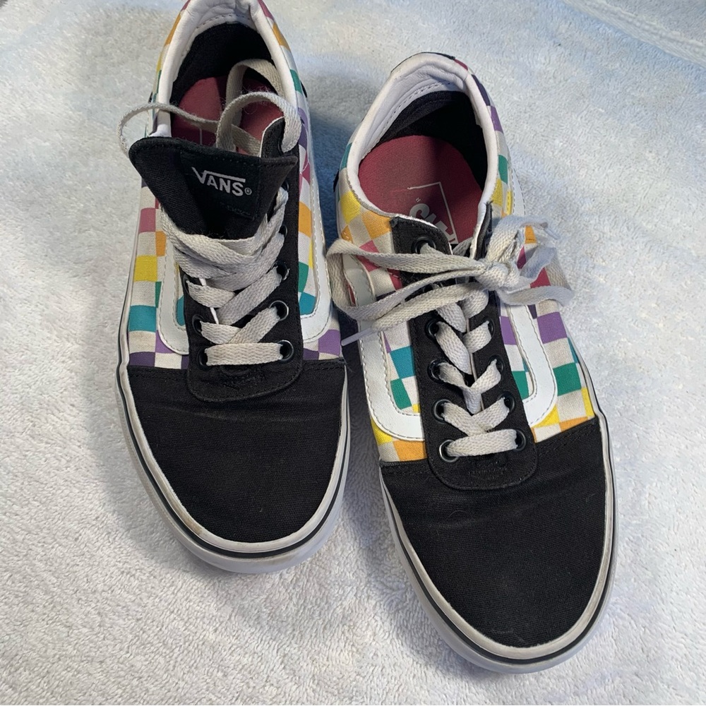 Vans Multicolor Checkered Sneakers, multicolored women’s size 7.5. “Off The Wall